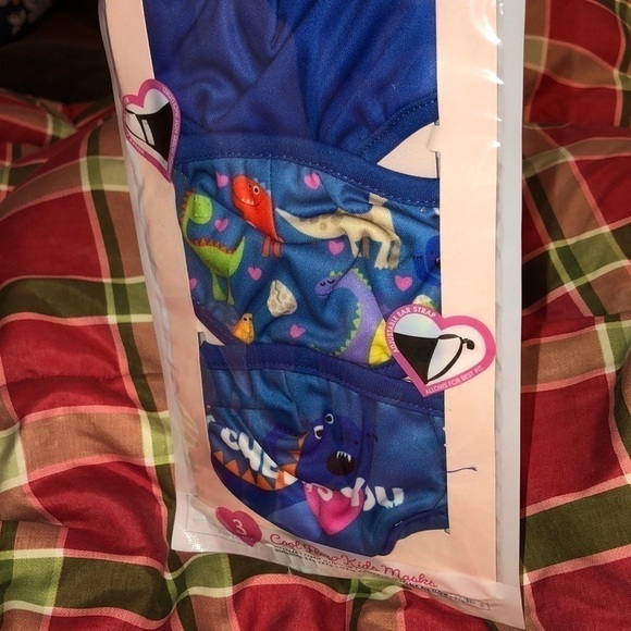 5/$13 Love Bug kids face masks New! 3 pack cool flow - Picture 16 of 16